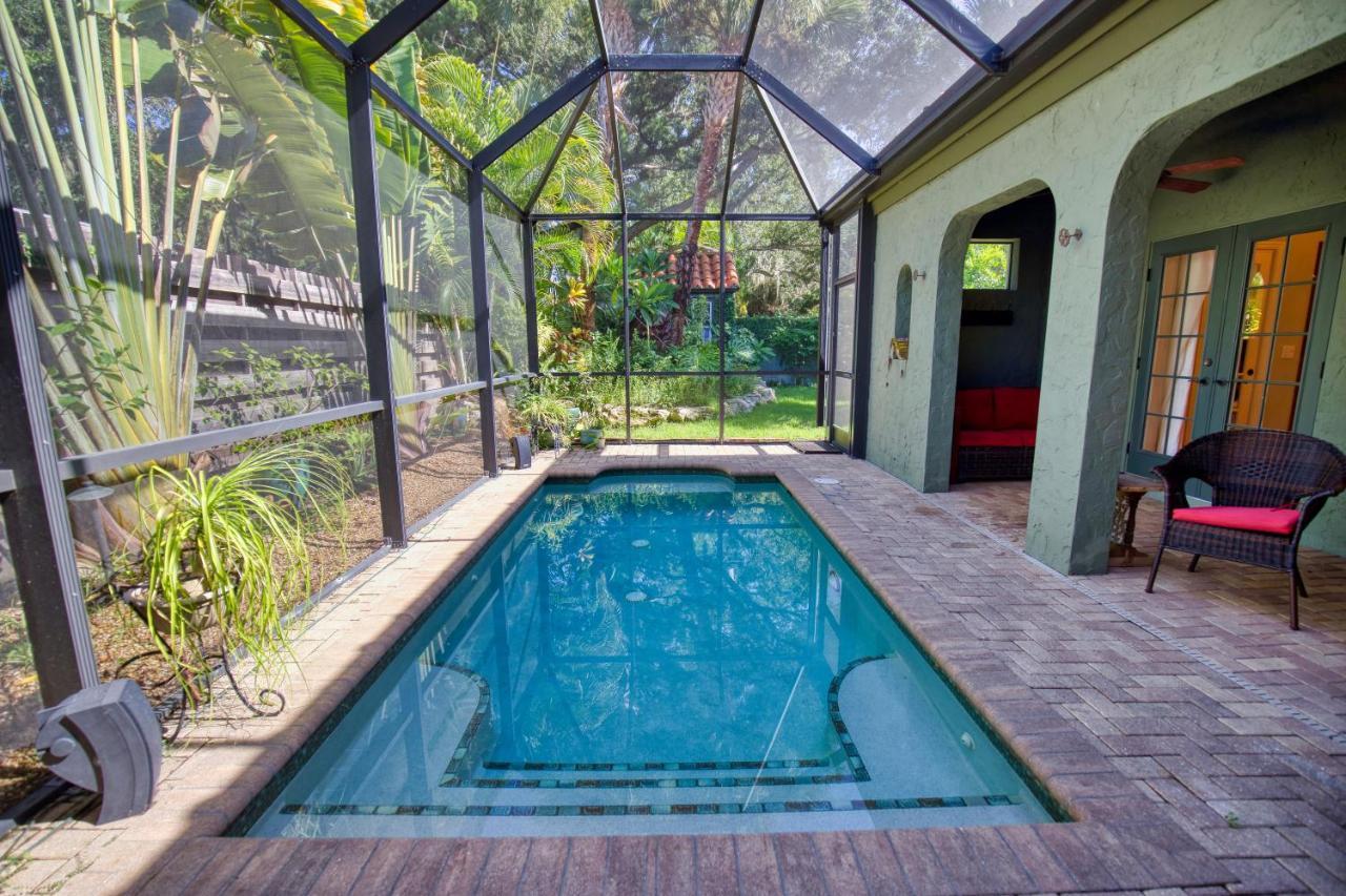 Heated Saltwater Pool, Breathtaking Outdoor Terraces, Beautiful Landscaping- Serene Escape *