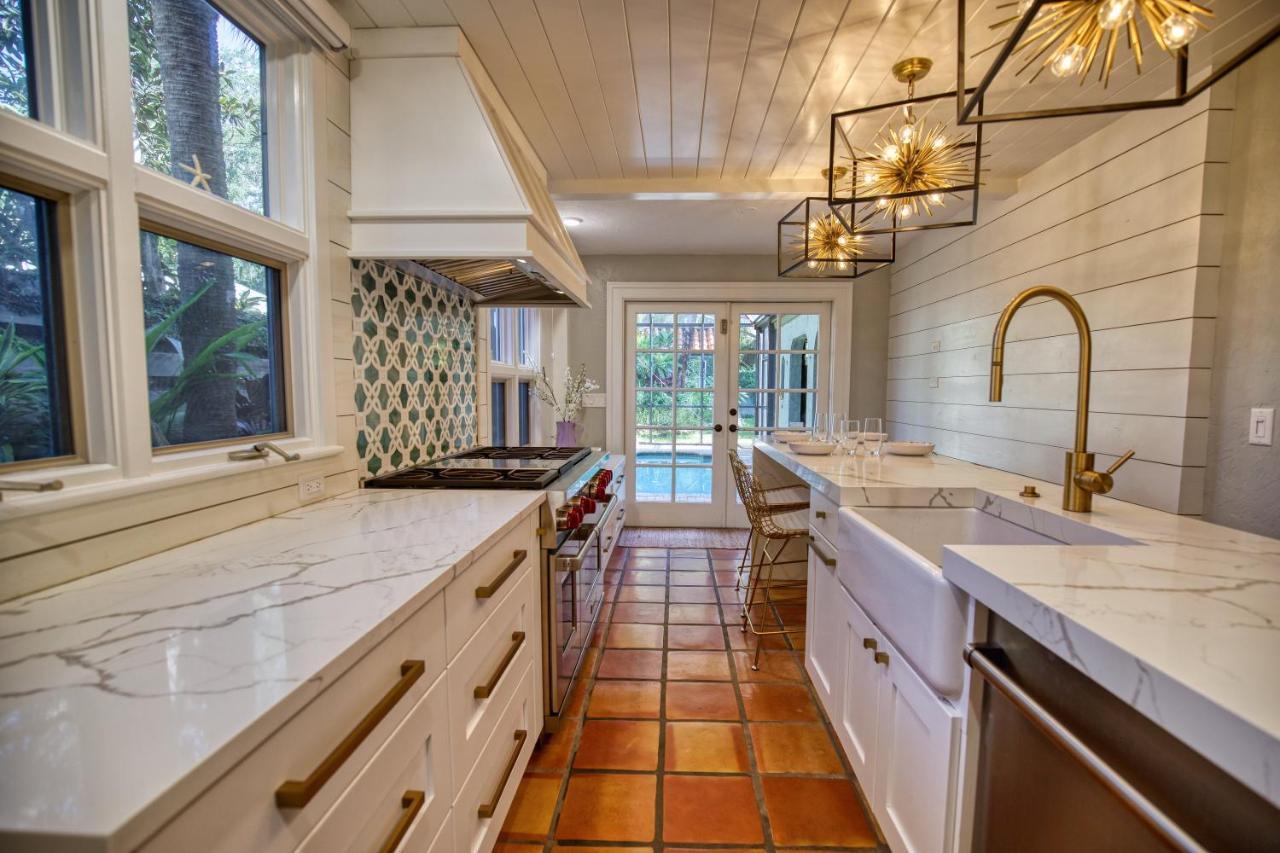 Heated Saltwater Pool, Breathtaking Outdoor Terraces, Beautiful Landscaping- Serene Escape