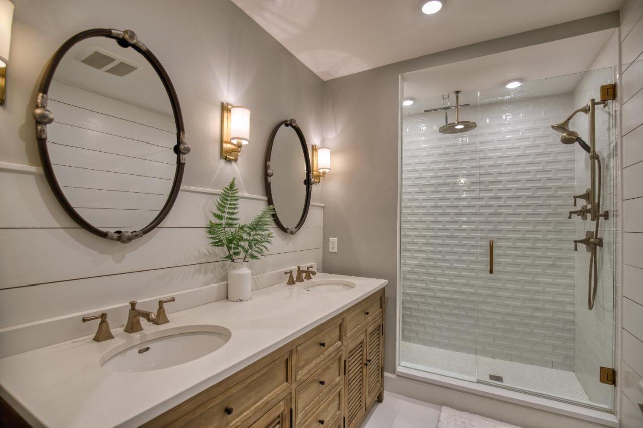 Heated Saltwater Pool, Breathtaking Outdoor Terraces, Beautiful Landscaping- Serene Escape Hébergement de vacances Sarasota